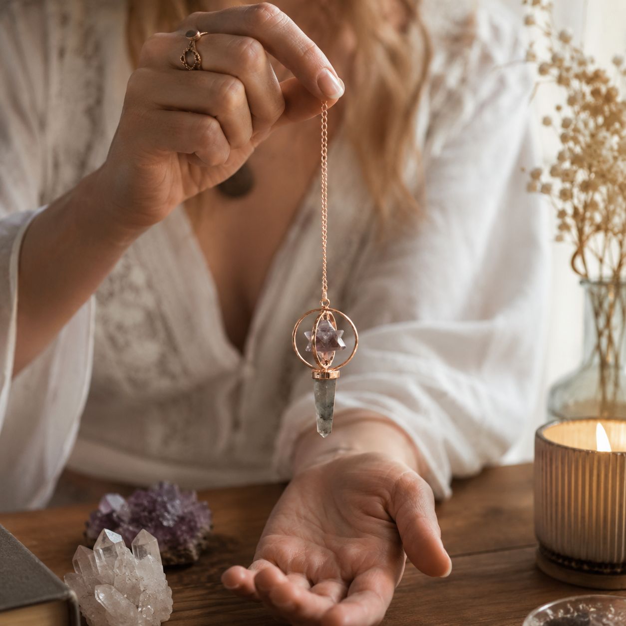 Cosmic Navigator - Two Piece Spinning Merkaba Star in Copper Pendulum - Amethyst & Labradorite